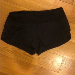 black ivivva shorts